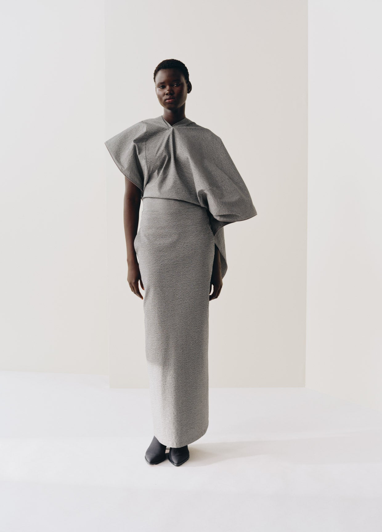 ISSEY MIYAKE LOOK 09