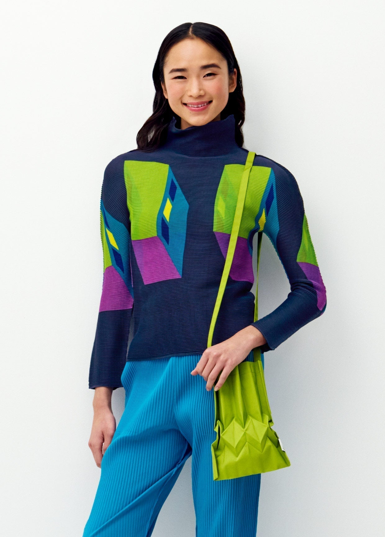 me ISSEY MIYAKE LOOK 48