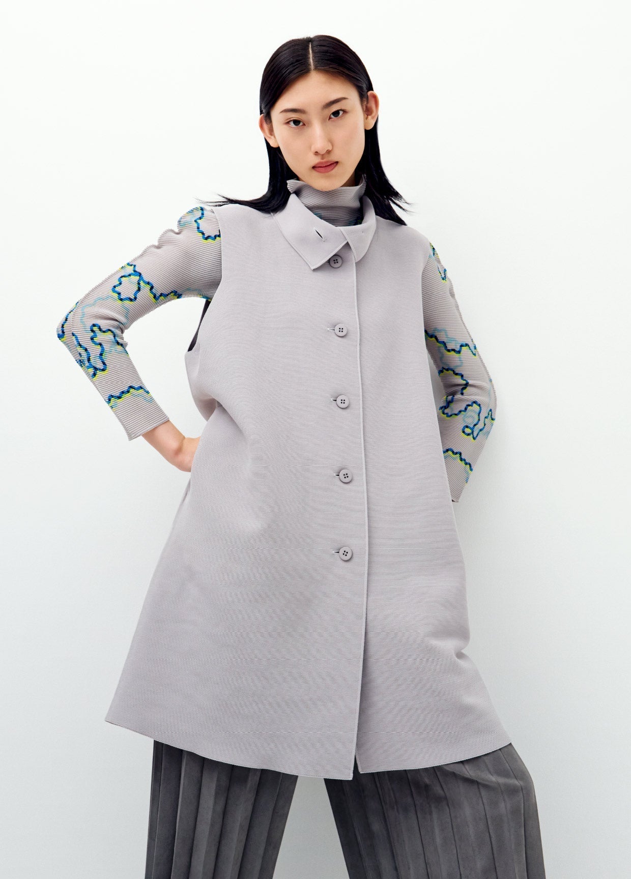 me ISSEY MIYAKE LOOK 45