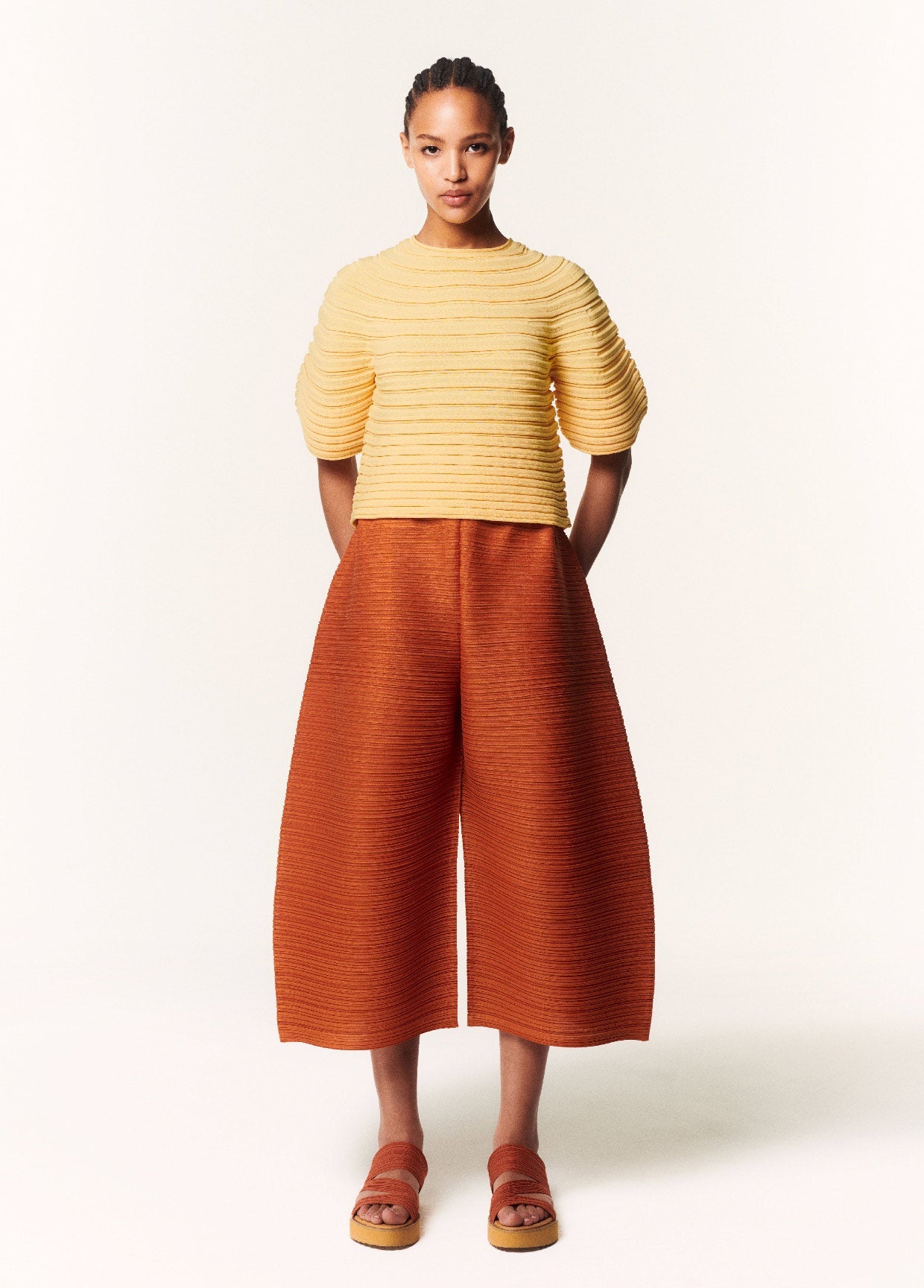 PLEATS PLEASE ISSEY MIYAKE LOOK 26