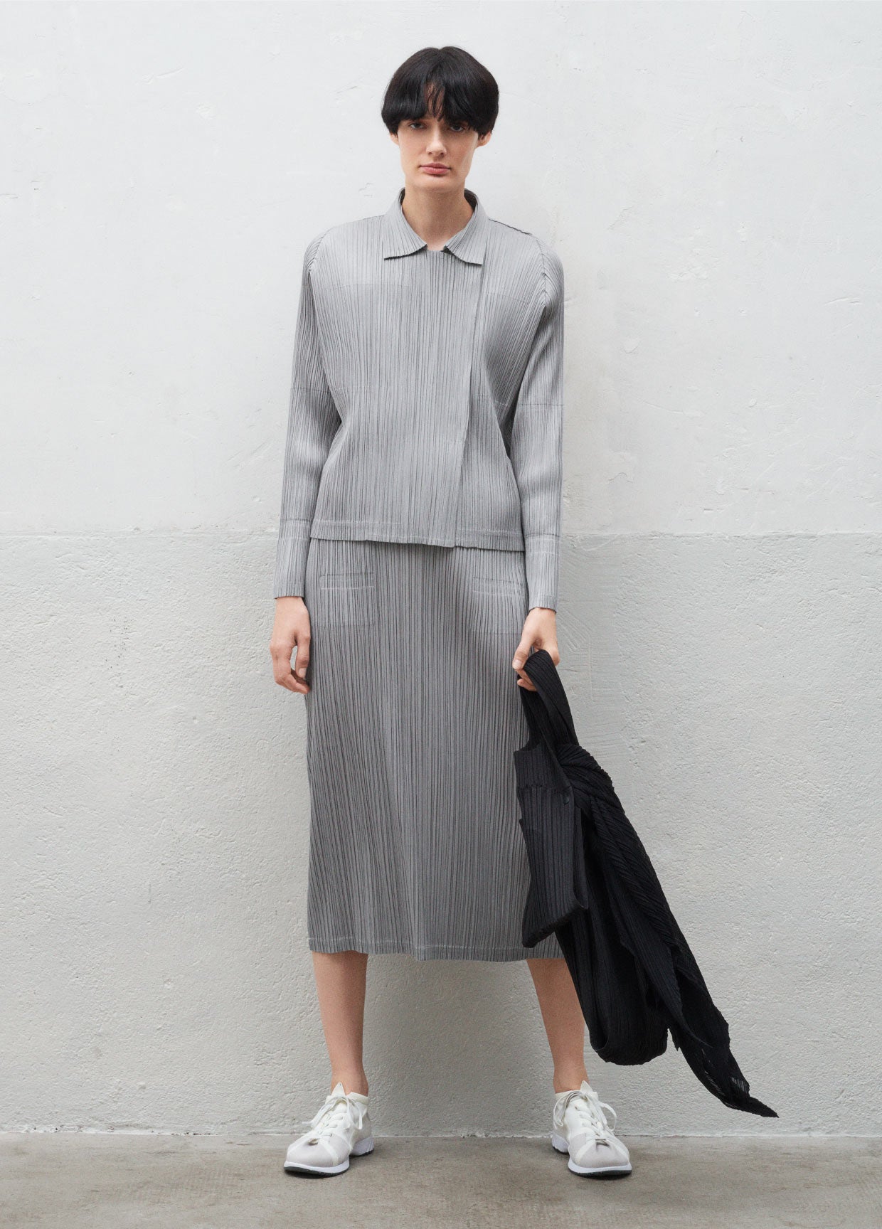 PLEATS PLEASE ISSEY MIYAKE LOOK 09