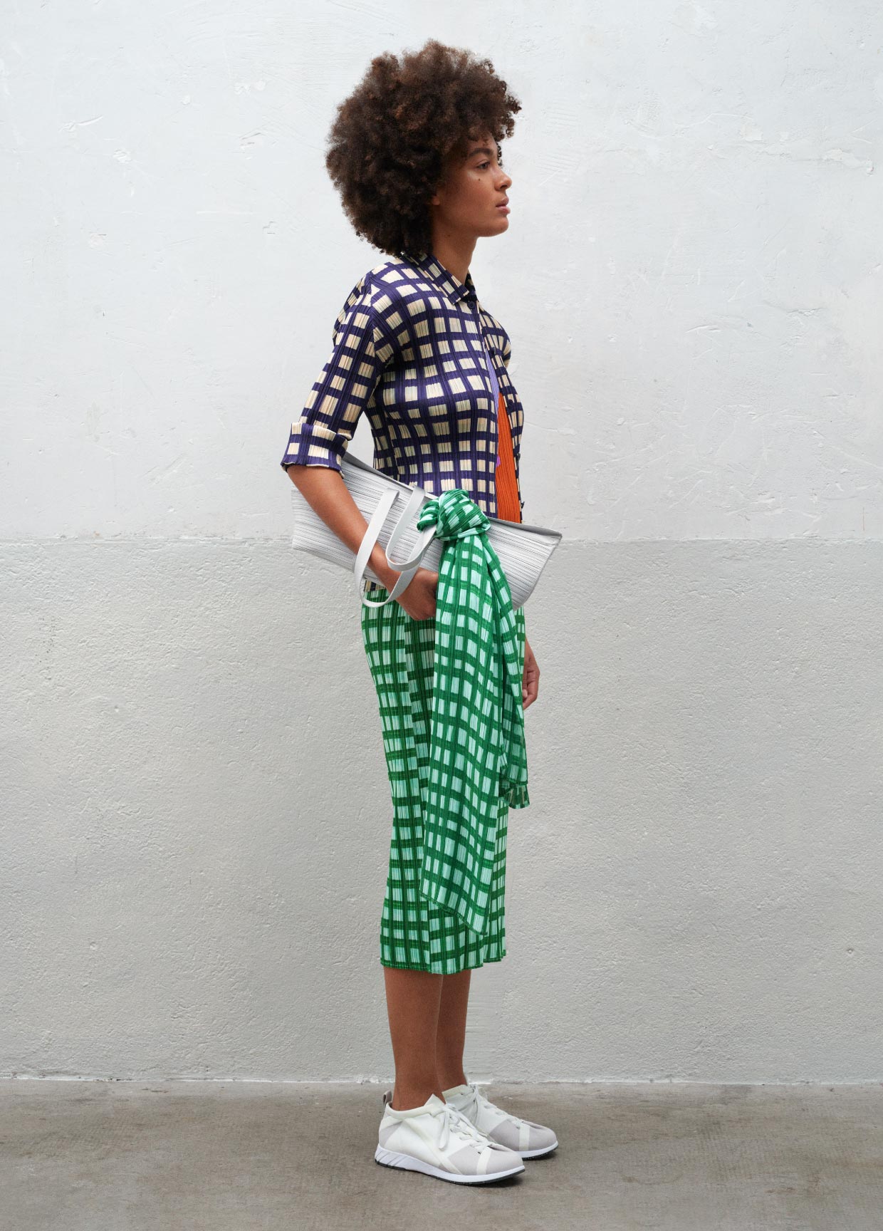 PLEATS PLEASE ISSEY MIYAKE LOOK 48