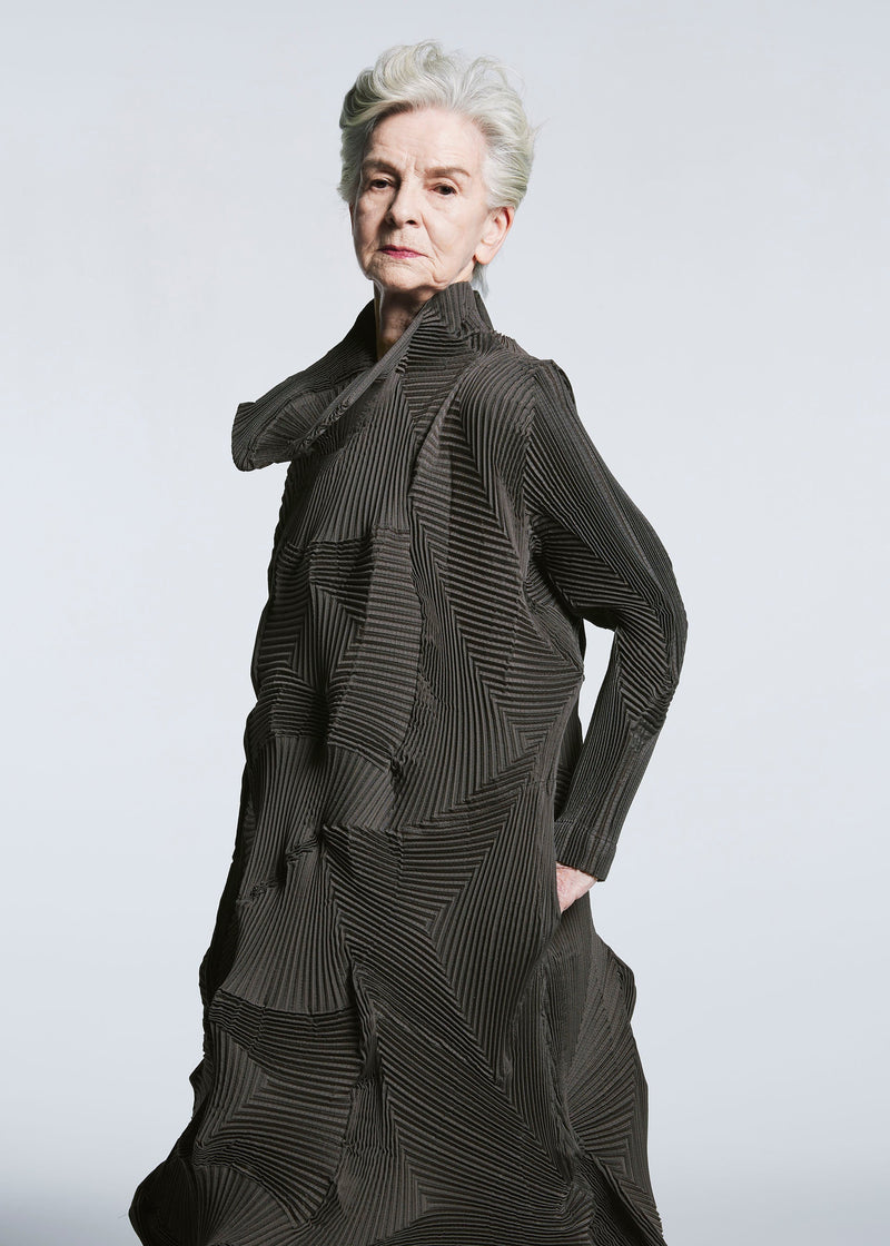 A model wears the A-POC ABLE ISSEY MIYAKE TYPE O 003 1 jacket.