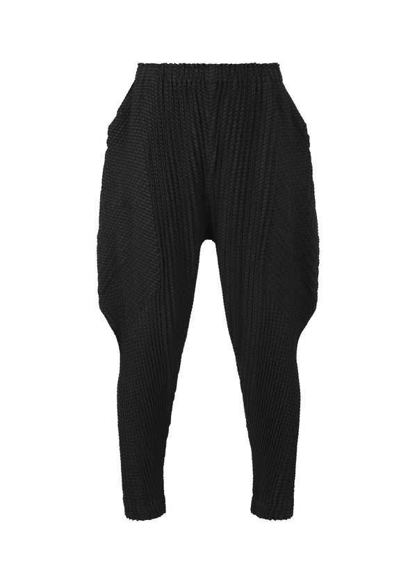 A product shot of the A-POC ABLE ISSEY MIYAKE TYPE O 013 trousers in black (15).