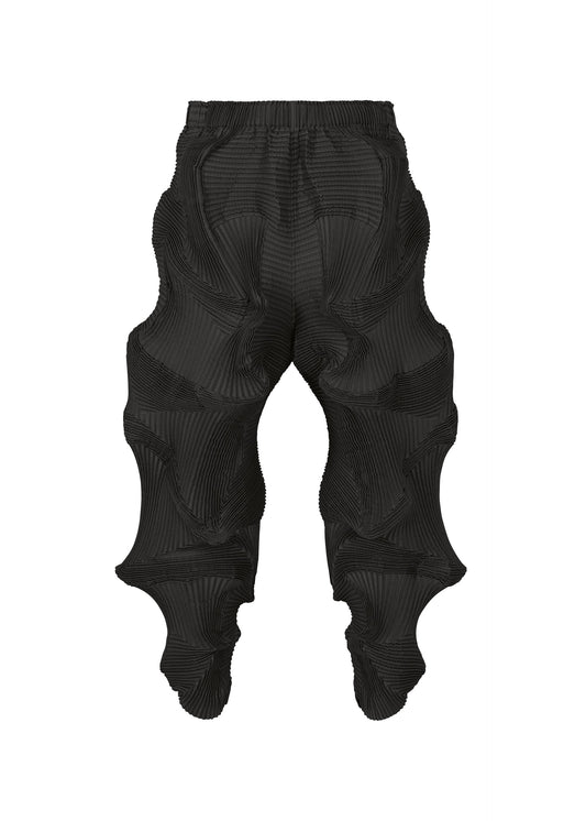 A product shot of the A-POC ABLE ISSEY MIYAKE TYPE O 003 trousers in black (15).
