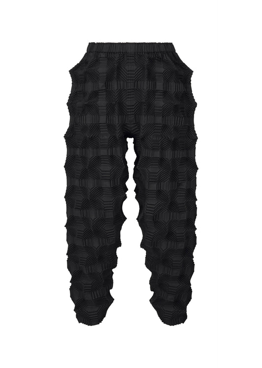 A product shot of the A-POC ABLE ISSEY MIYAKE TYPE O 016 trousers in black (15).