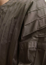 A model wears the A-POC ABLE ISSEY MIYAKE TYPE W 007 2 top.