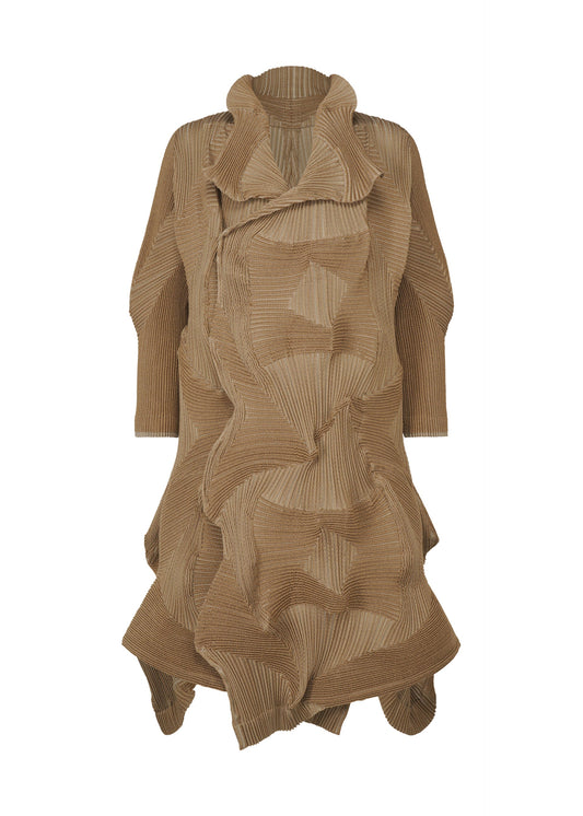 A product shot of the A-POC ABLE ISSEY MIYAKE TYPE O 020 coat in beige (41).