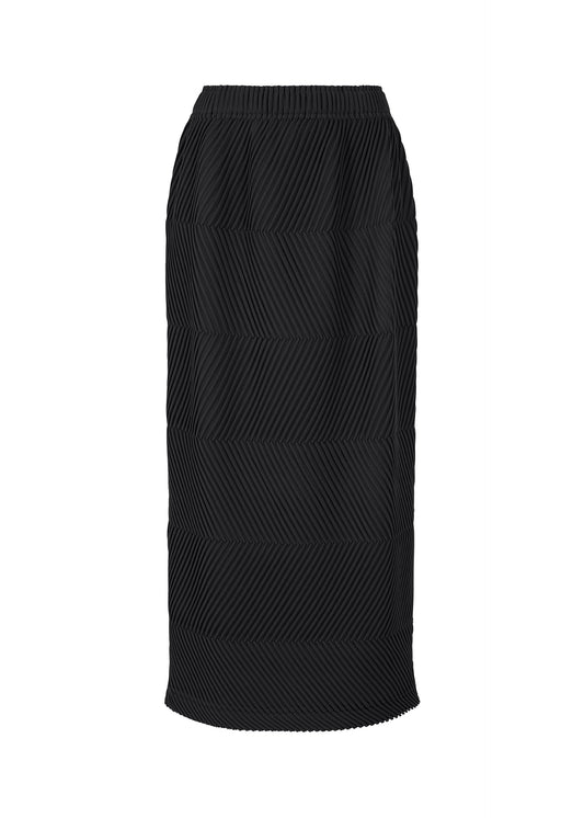 A product shot of the A-POC ABLE ISSEY MIYAKE TYPE P 004 skirt in black (15).