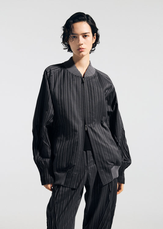 A model wears the A-POC ABLE ISSEY MIYAKE TYPE S 001 1 jacket.