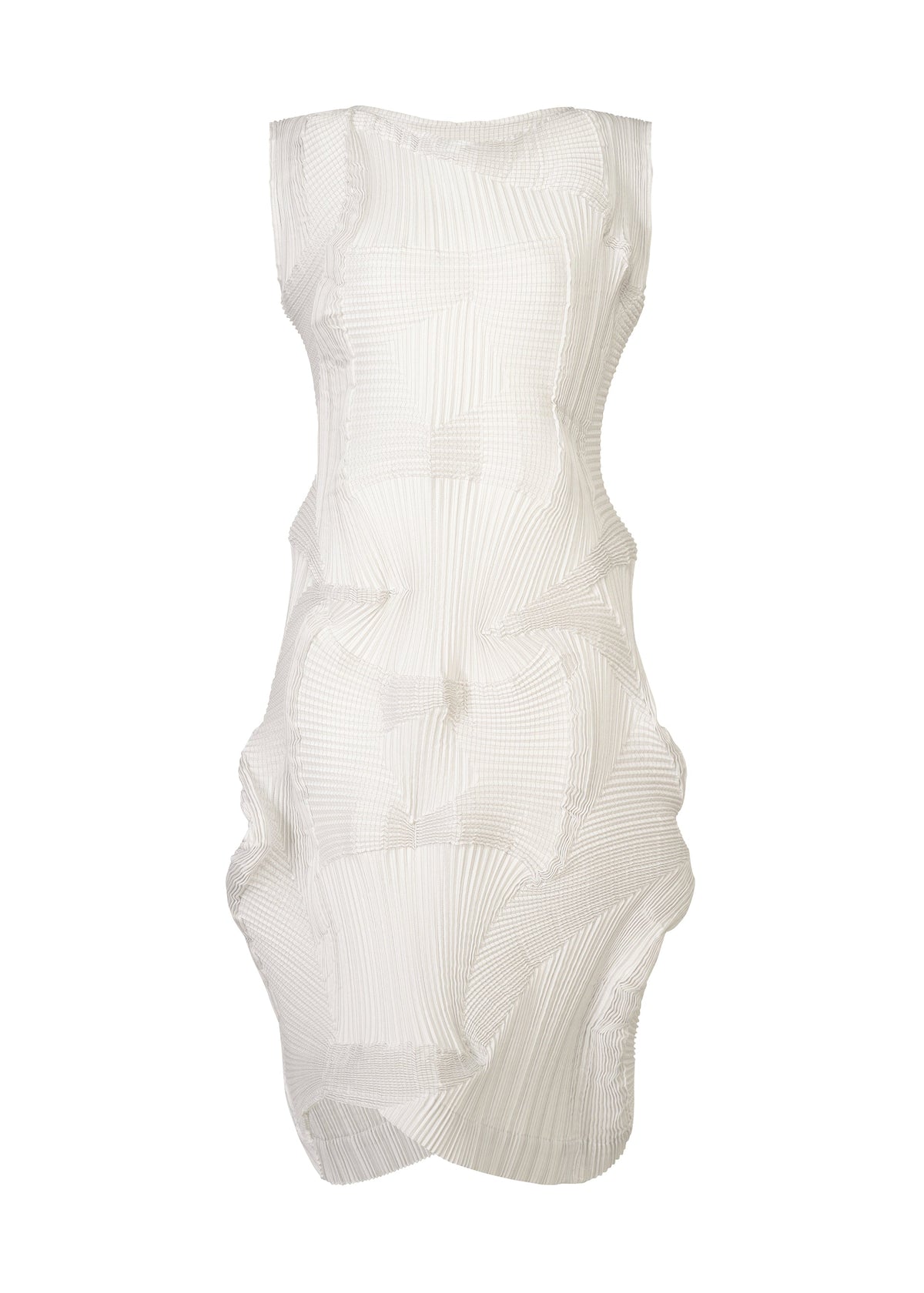 A product shot of the A-POC ABLE ISSEY MIYAKE TYPE O 003 dress in white-hued (06).