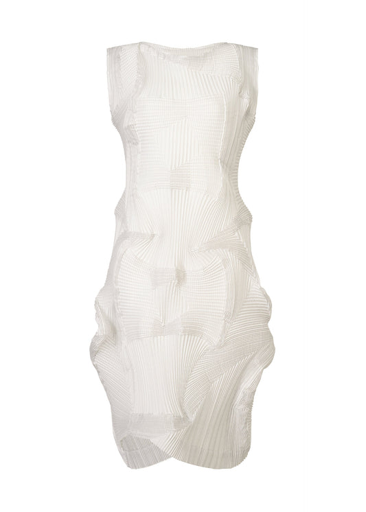 A product shot of the A-POC ABLE ISSEY MIYAKE TYPE O 003 dress in white-hued (06).