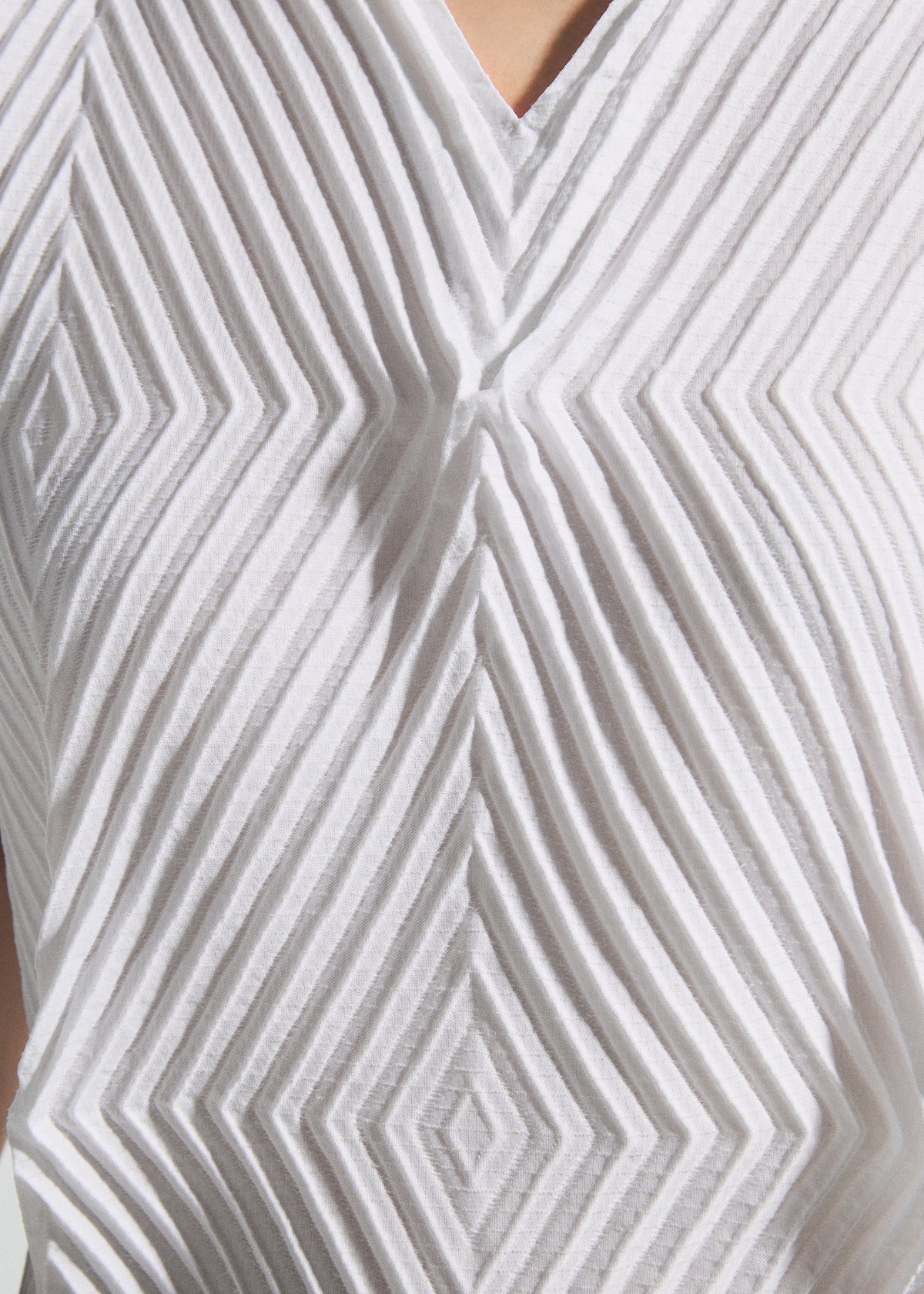 TYPE-O 900 Dress White