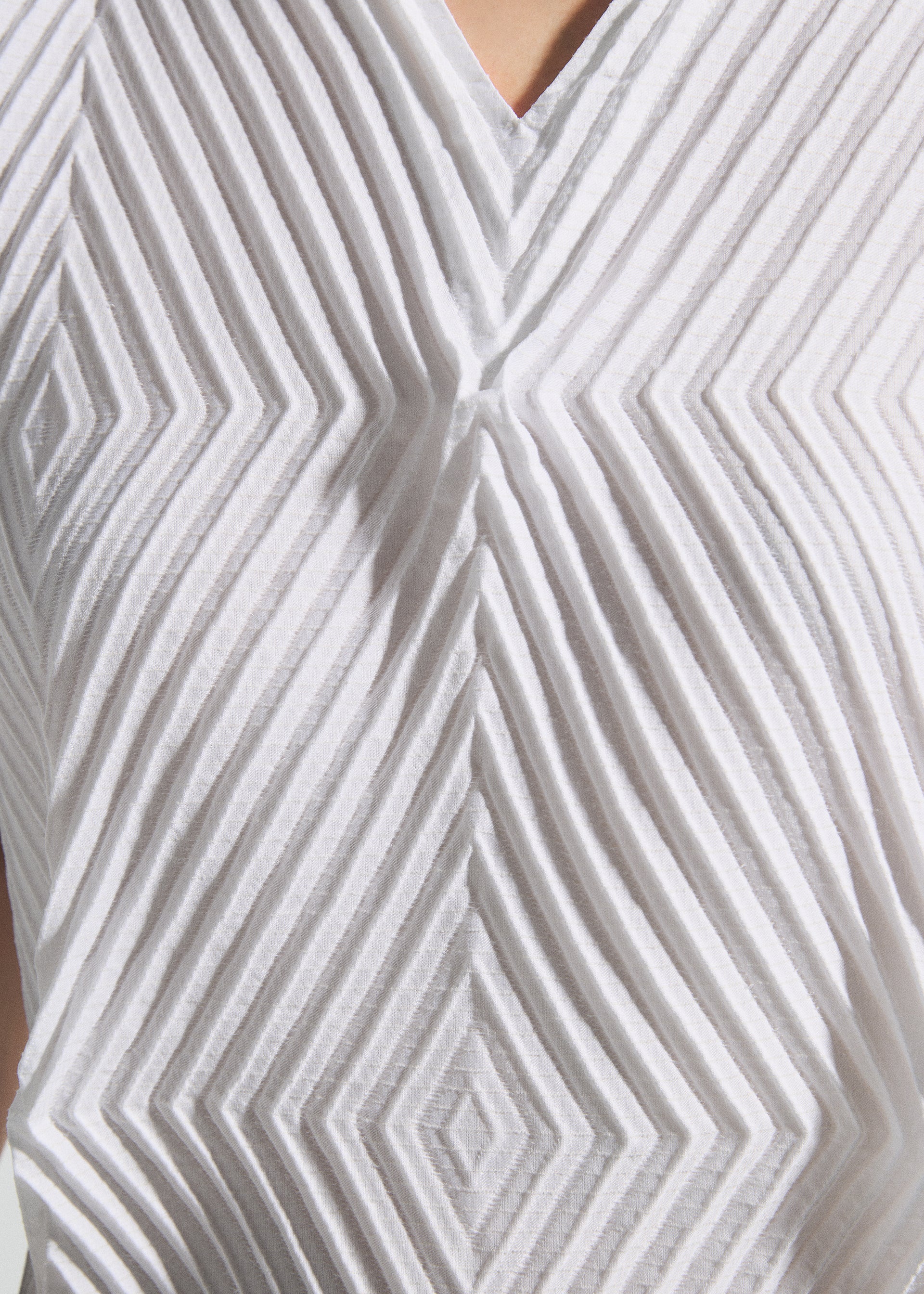 TYPE-O 900 Dress White