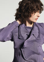 A model wears the A-POC ABLE ISSEY MIYAKE TYPE-O 003-1 type-o-003-1-jacket-light-purple.