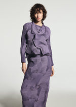 A model wears the A-POC ABLE ISSEY MIYAKE TYPE-O 003-1 type-o-003-1-skirt-turquoise-green-1.