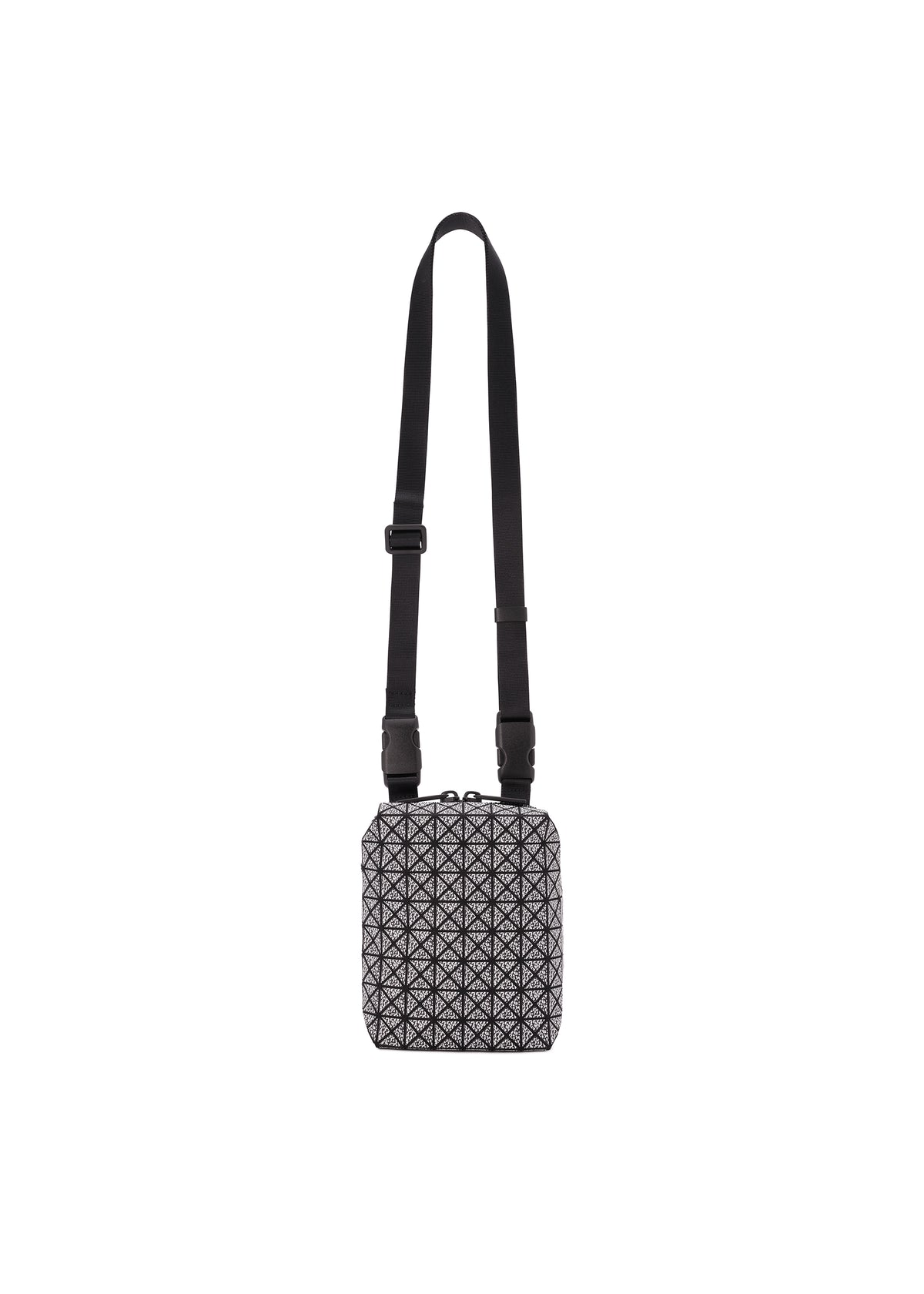 BEETLE Shoulder Bag Black – The official ISSEY MIYAKE ONLINE STORE 