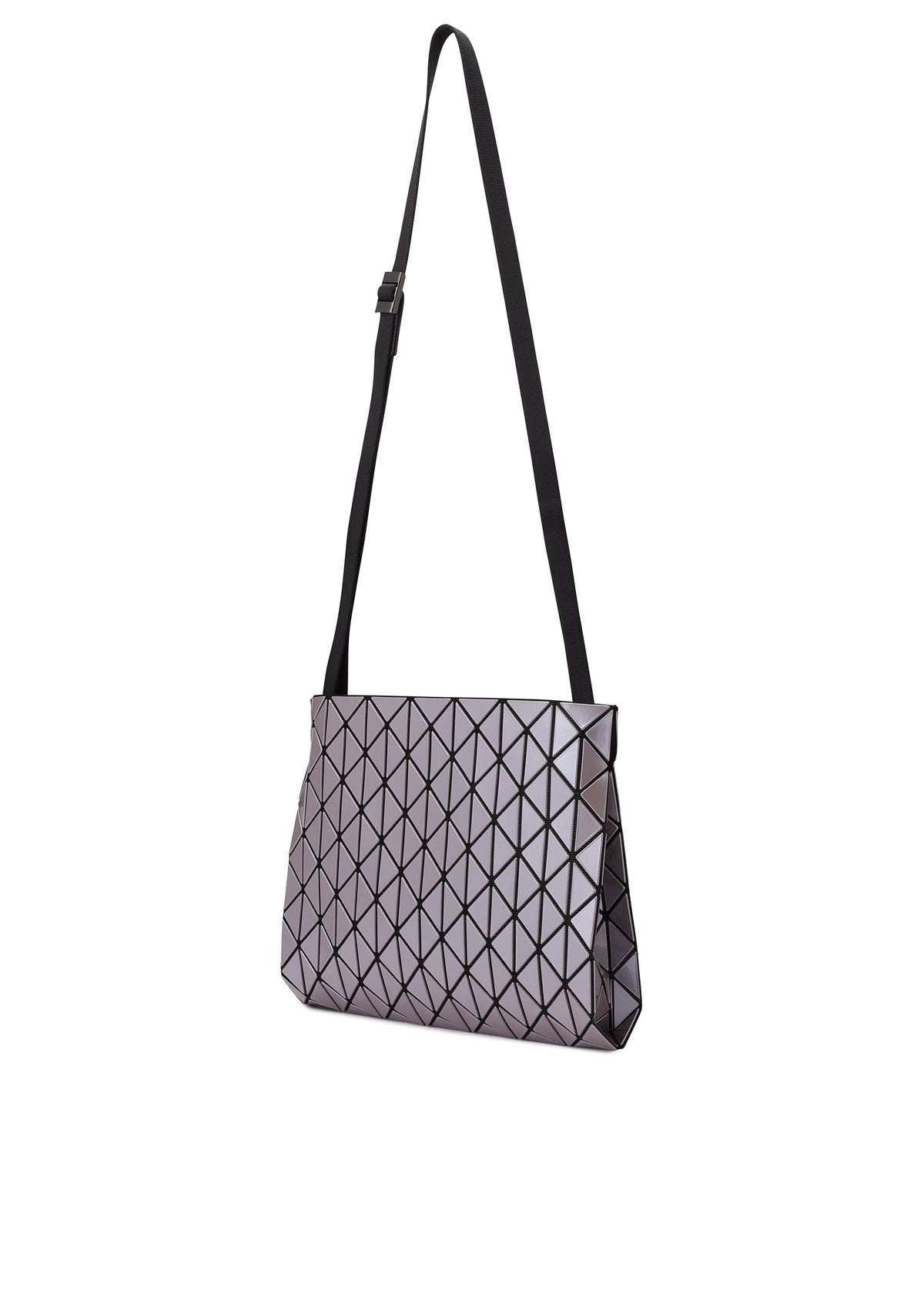 A detail shot of the BAO BAO ISSEY MIYAKE ROW METALLIC shoulder bag.