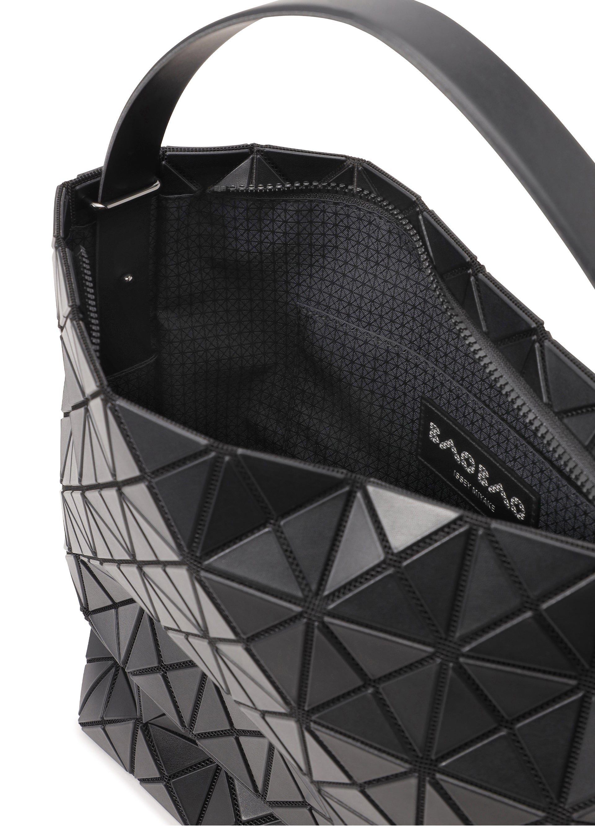 A detail shot of the BAO BAO ISSEY MIYAKE VALLEY 0.