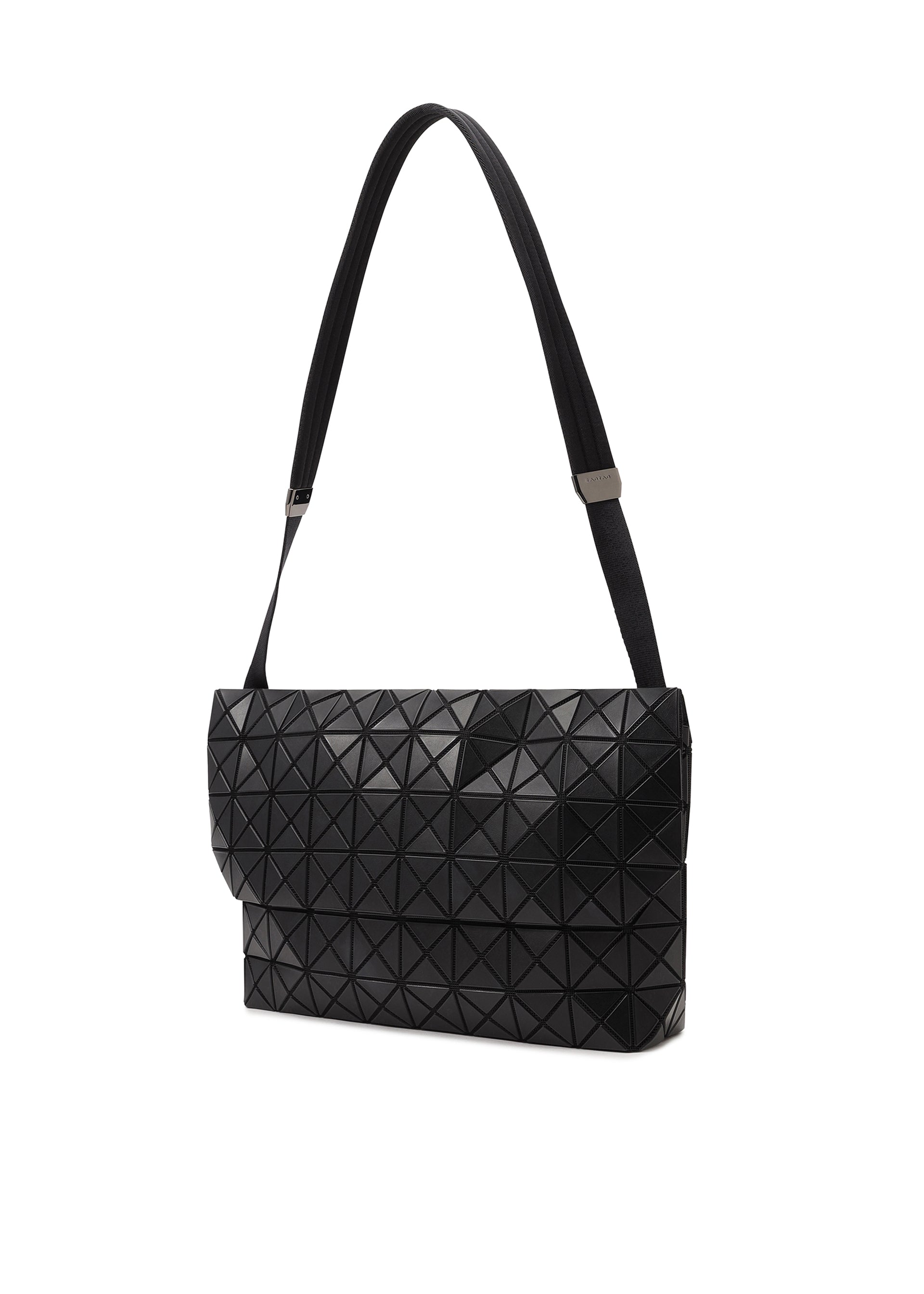 A detail shot of the BAO BAO ISSEY MIYAKE PRISM SAC shoulder bag.