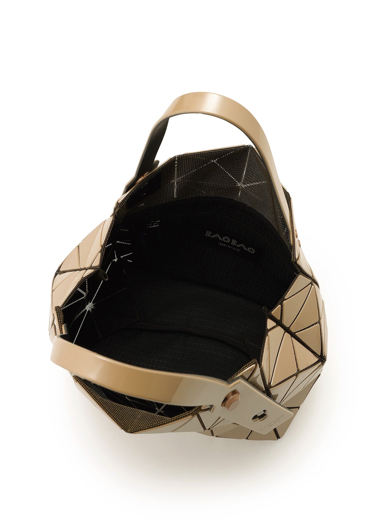 A detail shot of the BAO BAO ISSEY MIYAKE CARAT 0.