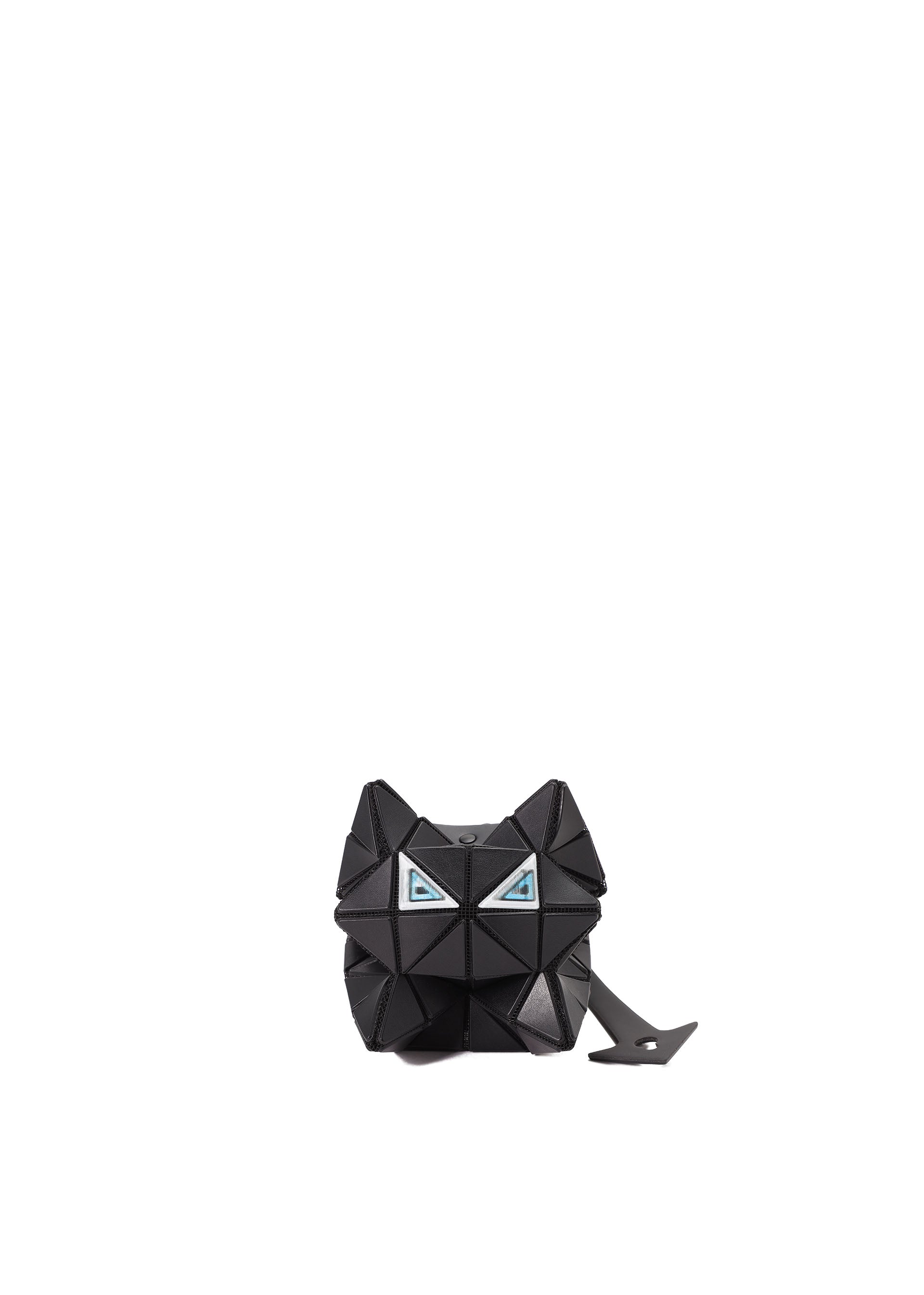 A detail shot of the BAO BAO ISSEY MIYAKE MEOW 0.