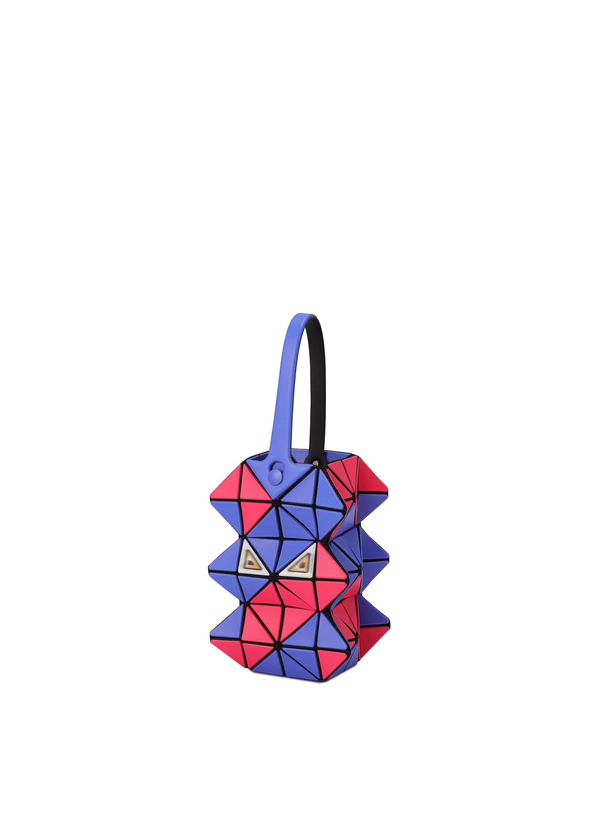 A detail shot of the BAO BAO ISSEY MIYAKE MEOW 0.