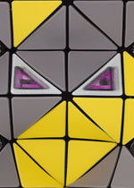 A detail shot of the BAO BAO ISSEY MIYAKE MEOW 0.