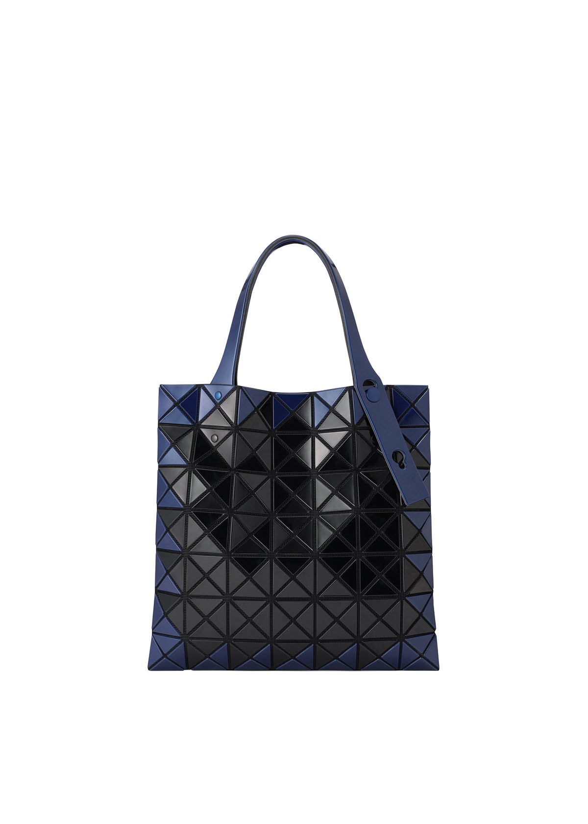A detail shot of the BAO BAO ISSEY MIYAKE WONDER tote.