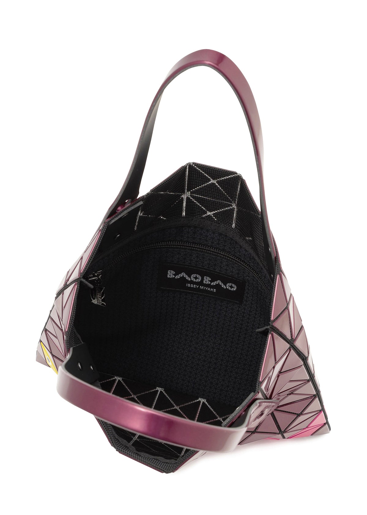 A detail shot of the BAO BAO ISSEY MIYAKE WONDER tote.