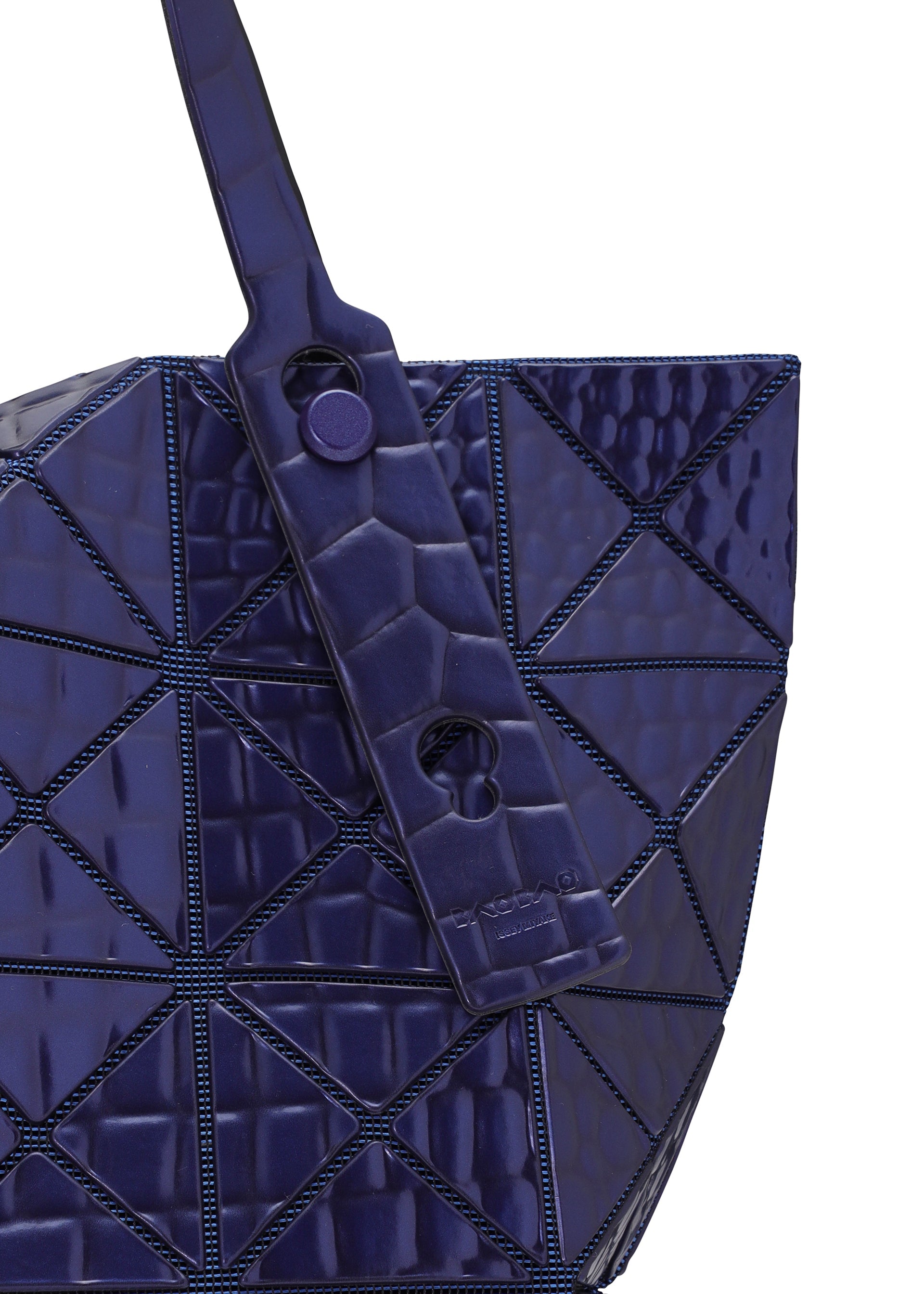 A detail shot of the BAO BAO ISSEY MIYAKE META KAIJU tote.