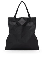 A product shot of the BAO BAO ISSEY MIYAKE TRACK tote in black (15).