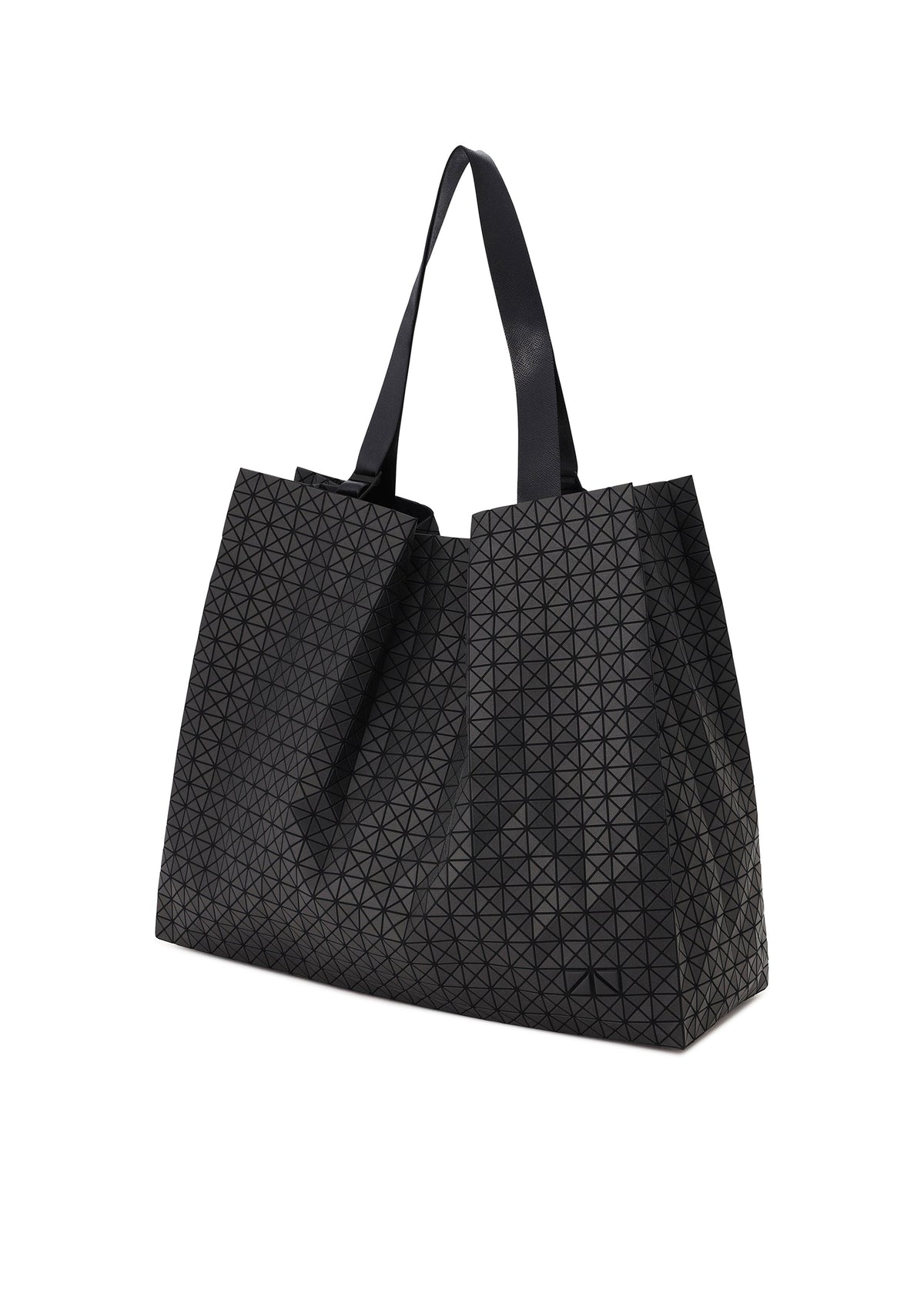 A detail shot of the BAO BAO ISSEY MIYAKE CART tote.
