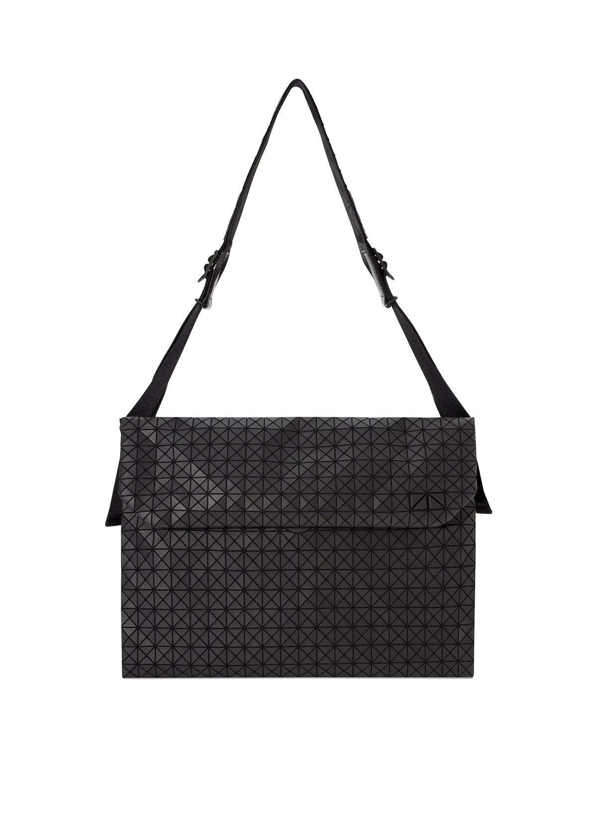 A product shot of the BAO BAO ISSEY MIYAKE FROGGY shoulder bag in matte black.