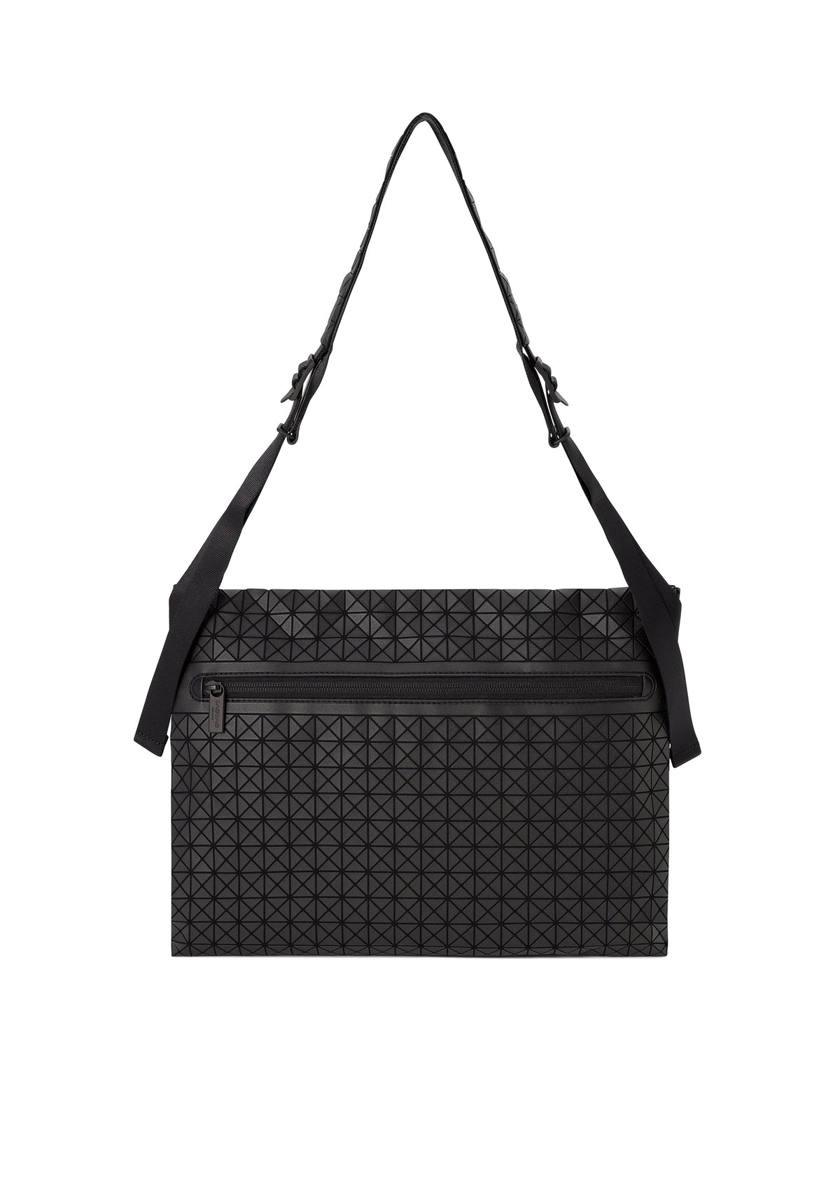 A detail shot of the BAO BAO ISSEY MIYAKE FROGGY shoulder bag.