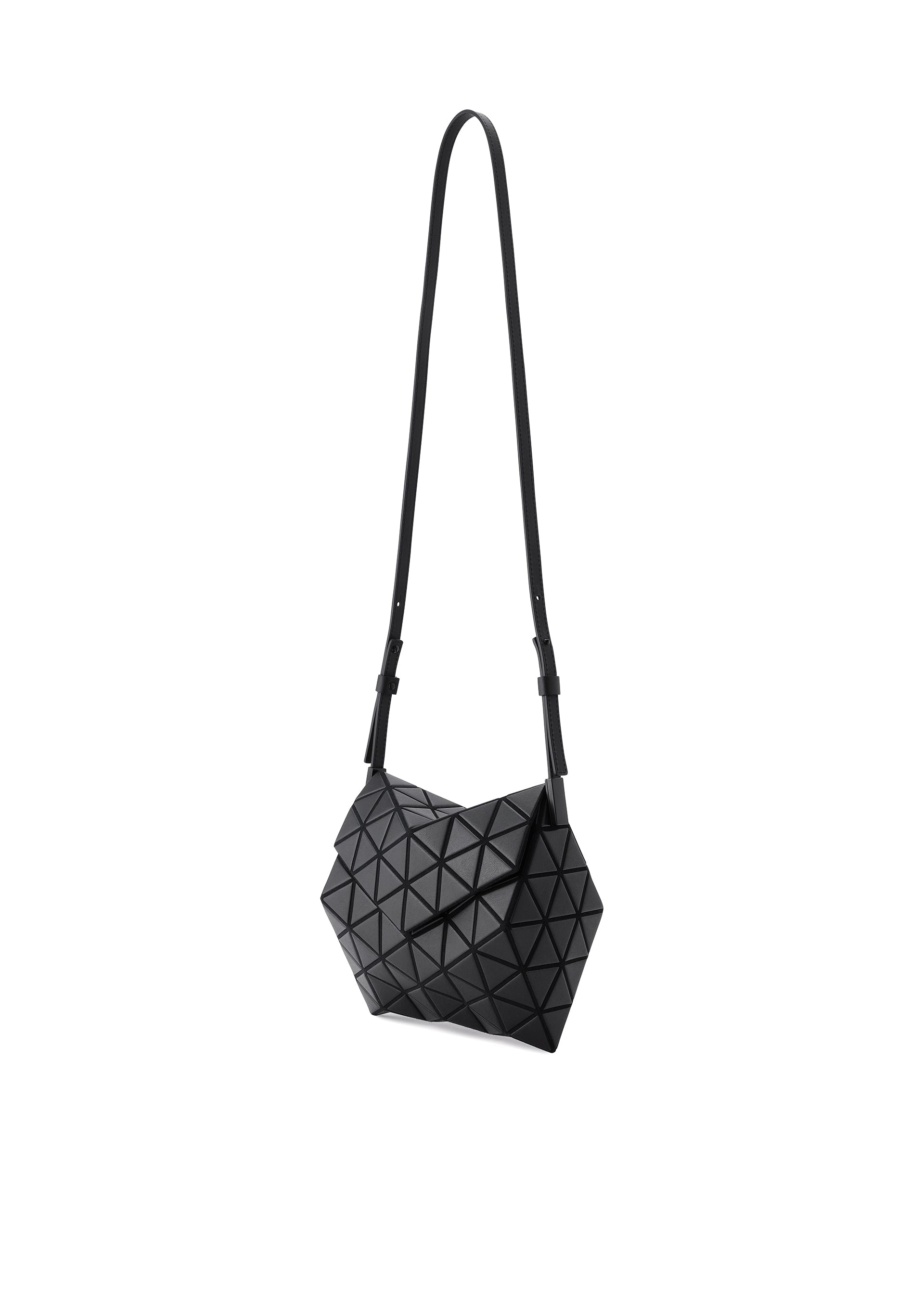 A detail shot of the BAO BAO ISSEY MIYAKE TORSO shoulder bag.
