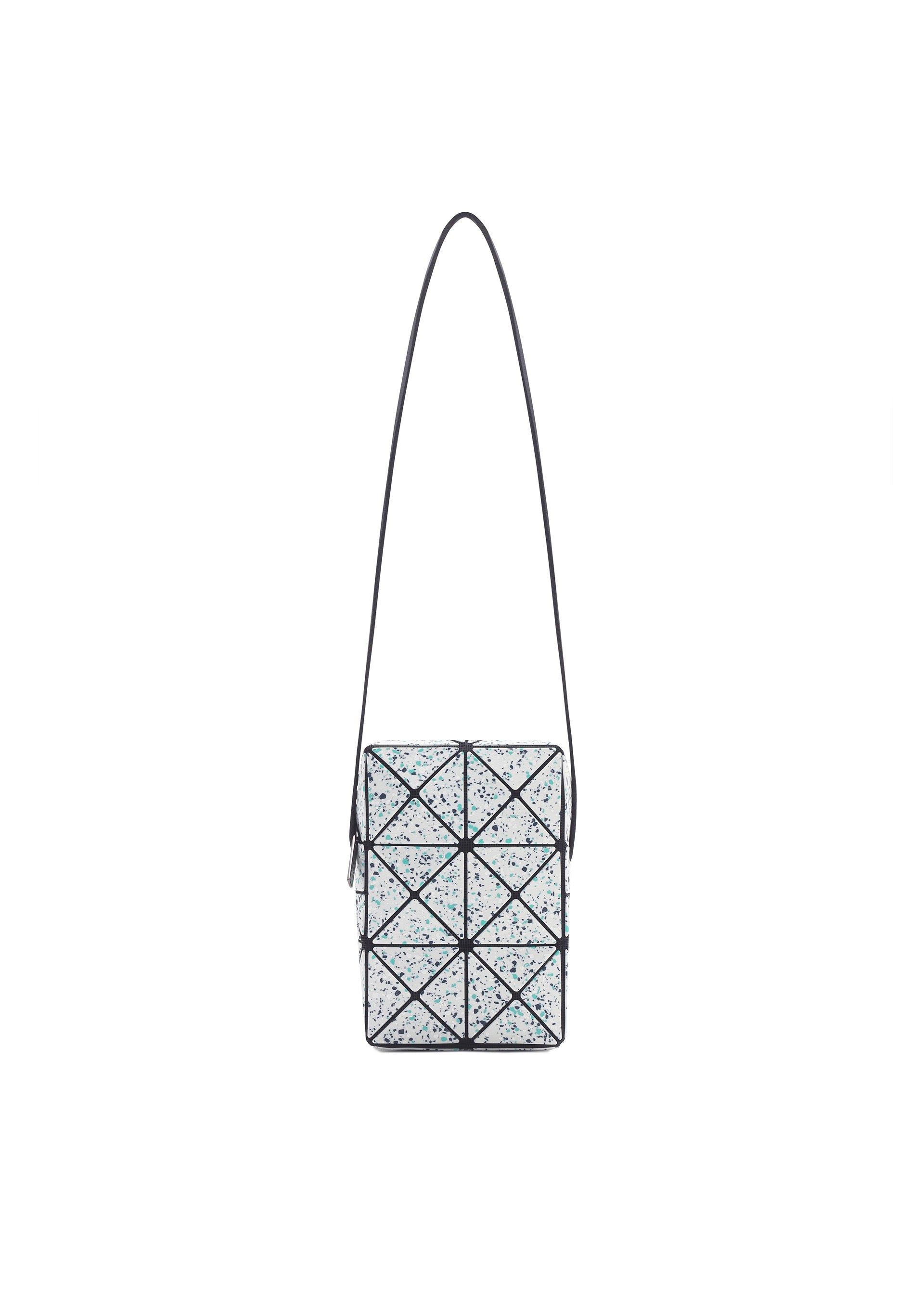 BAO BAO ISSEY MIYAKE – The official ISSEY MIYAKE ONLINE STORE
