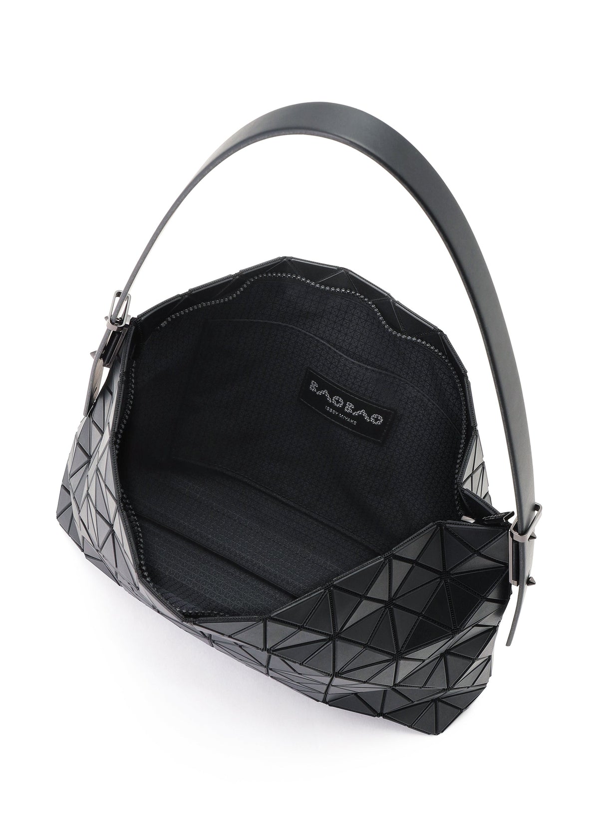 A detail shot of the BAO BAO ISSEY MIYAKE MUSETTE shoulder bag.