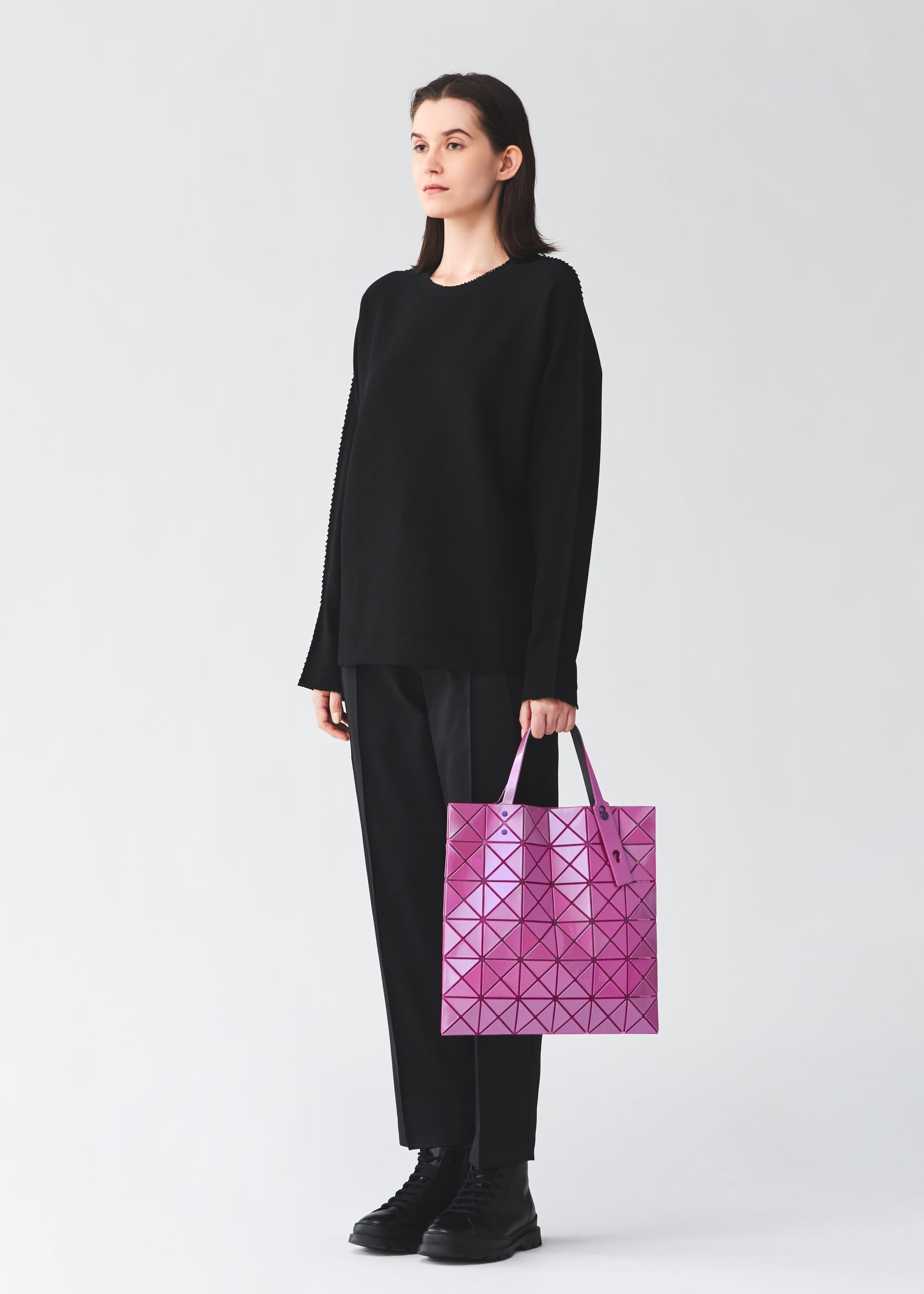 BAO BAO ISSEY MIYAKE TOTES – The official ISSEY MIYAKE ONLINE