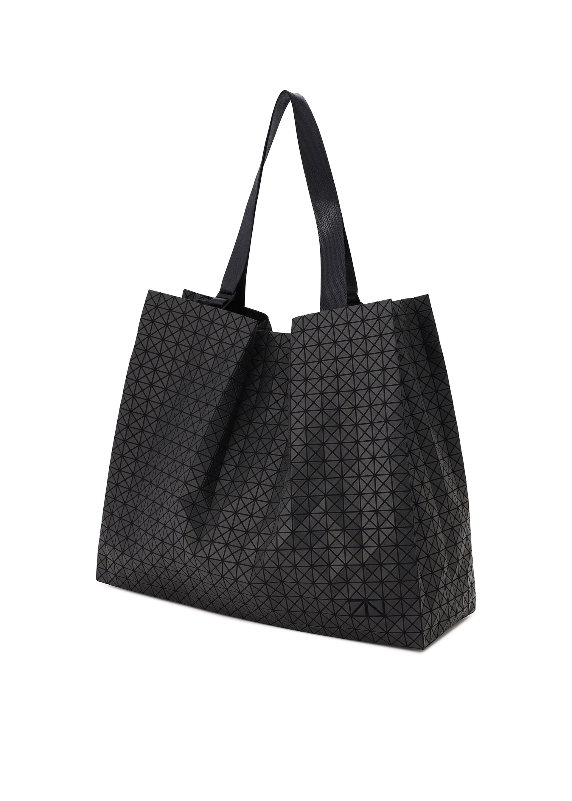 A detail shot of the BAO BAO ISSEY MIYAKE CART tote.