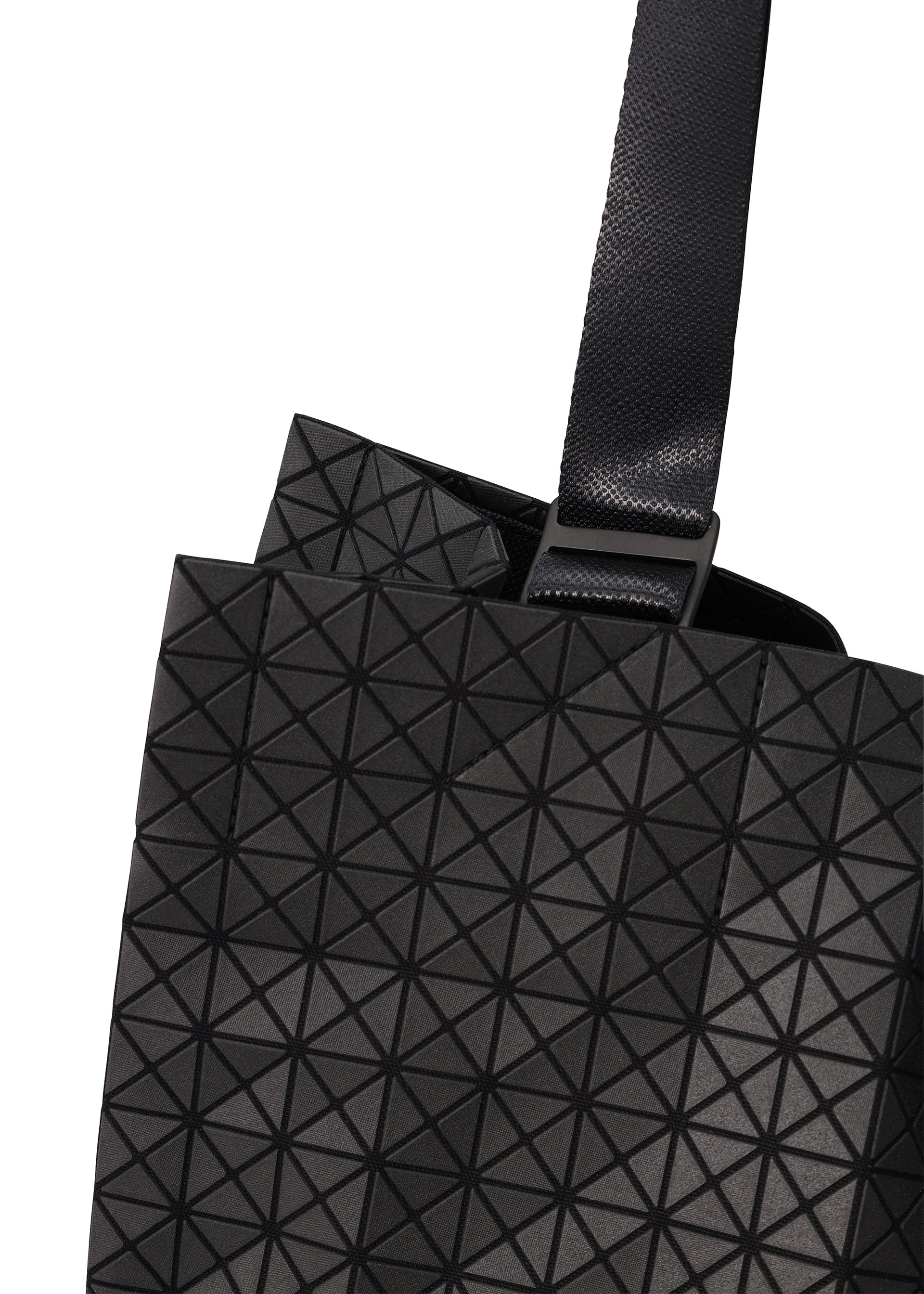 A detail shot of the BAO BAO ISSEY MIYAKE CART tote.
