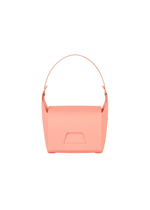 A product shot of the GOOD GOODS ISSEY MIYAKE BOX bag in pink (22).