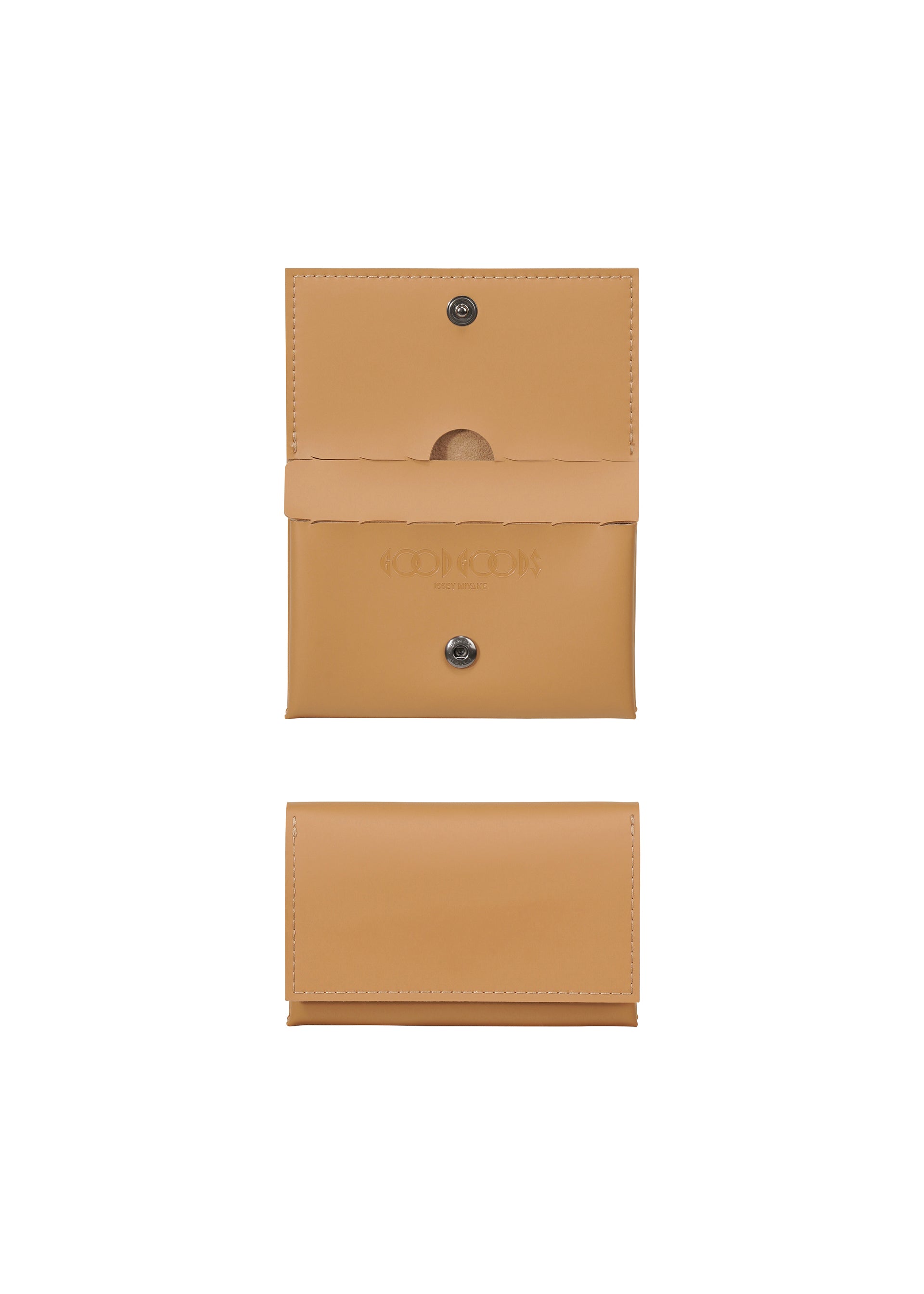 A product shot of the GOOD GOODS ISSEY MIYAKE PACKAGE bag in beige (41).