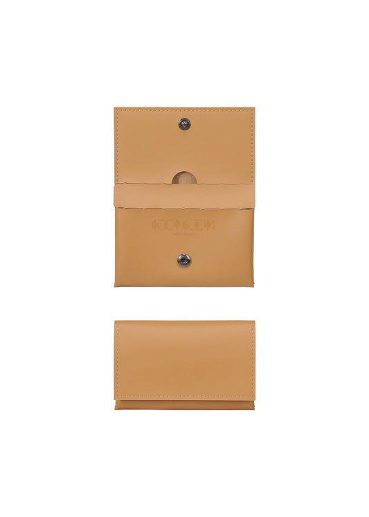 A product shot of the GOOD GOODS ISSEY MIYAKE PACKAGE bag in beige (41).