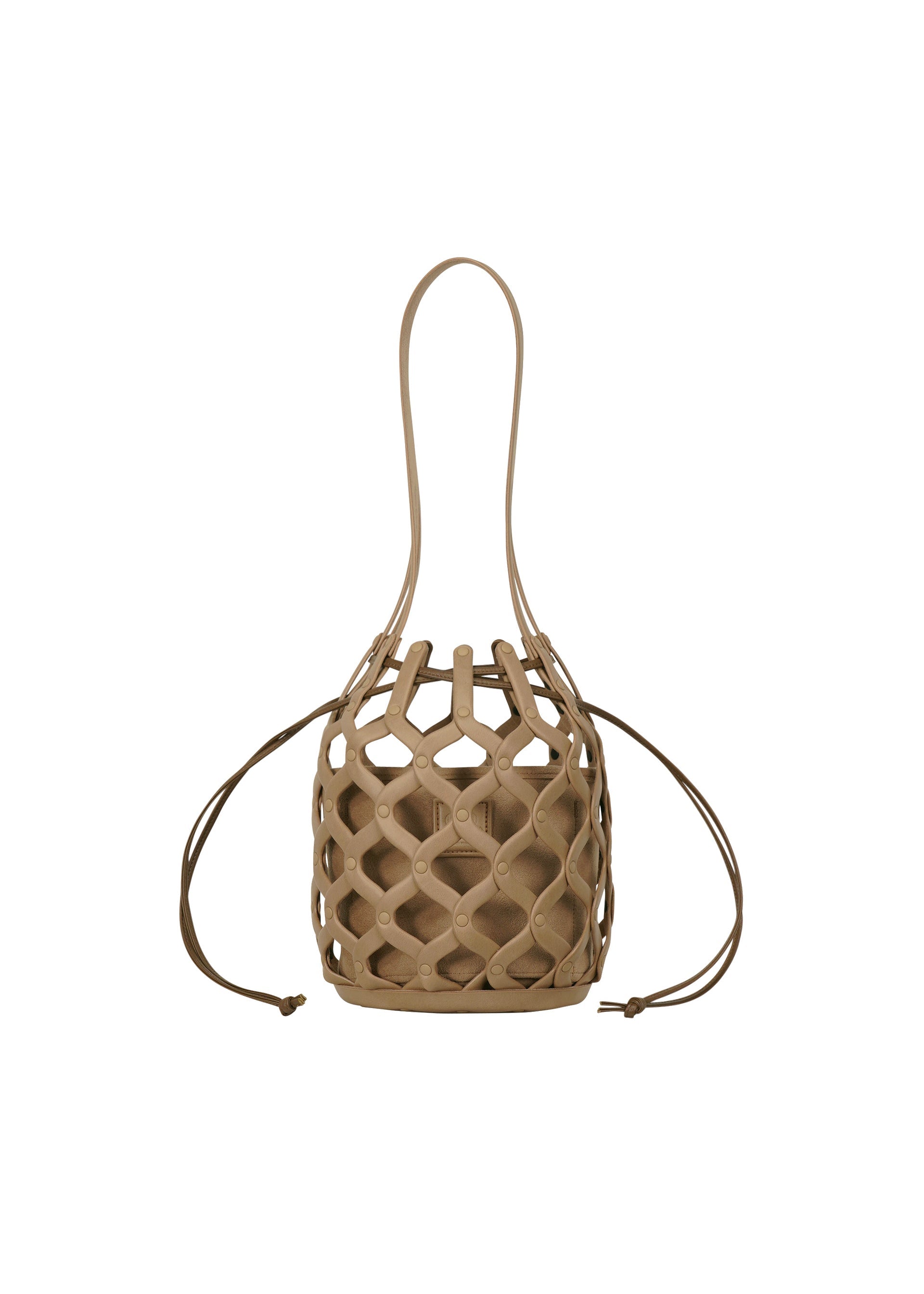 A product shot of the GOOD GOODS ISSEY MIYAKE AMIME bag in beige (41).
