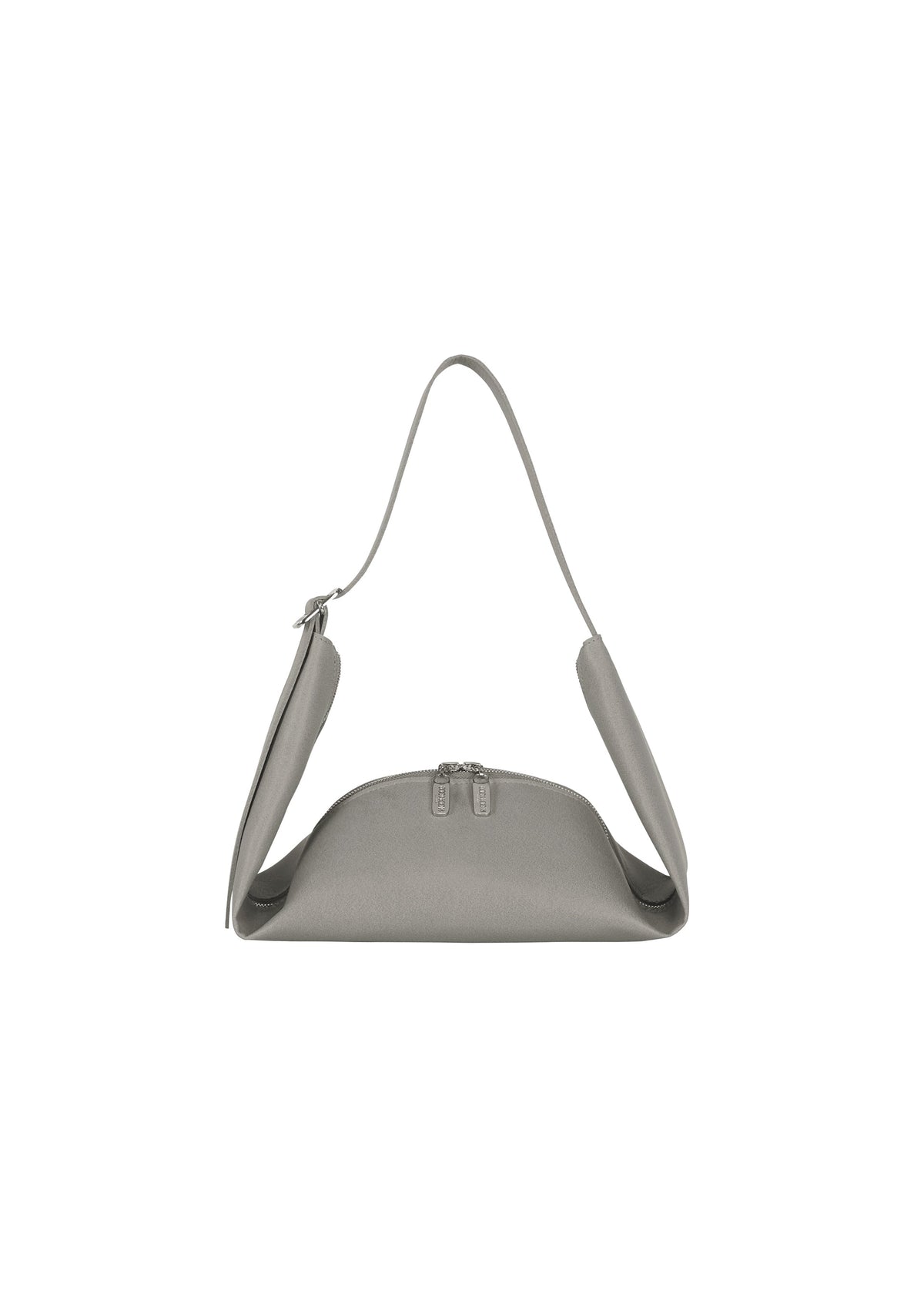 A product shot of the GOOD GOODS ISSEY MIYAKE LEAF handbag in gray.