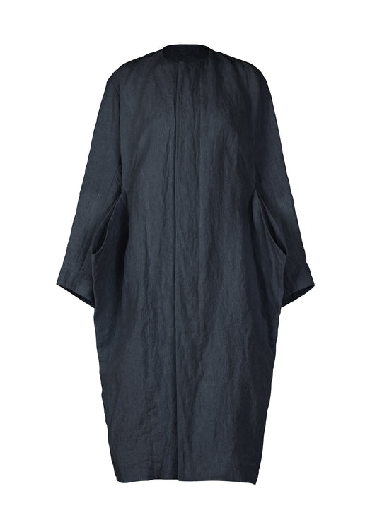 A product shot of the HAAT GLOSSY LINEN coat in navy (75).