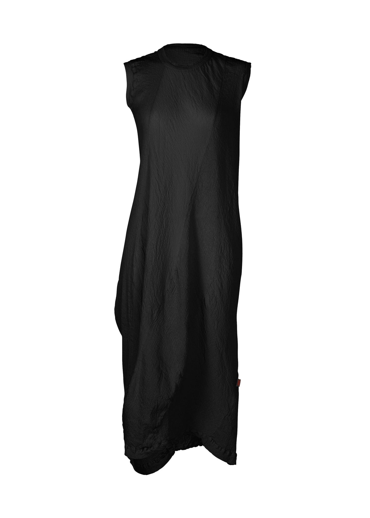 A product shot of the HAAT KYO CHIJIMI WAVY dress in black (15).