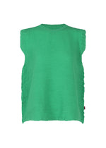 A product shot of the HAAT KYO CHIJIMI 2WAY shirt in green (62).