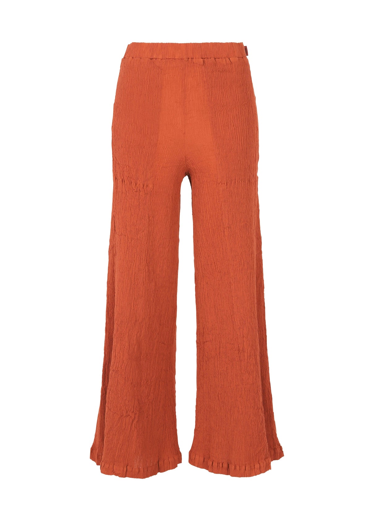 A product shot of the HAAT KYO CHIJIMI SEPTEMBER trousers in reddish brown (43).